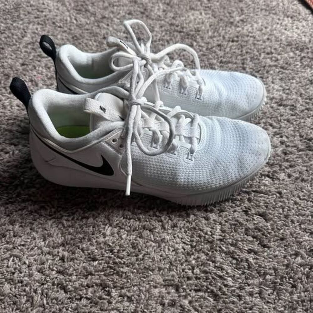 Nike volleyball shoes zoom hyperace 2